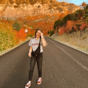 Meet your Posher, Brynne